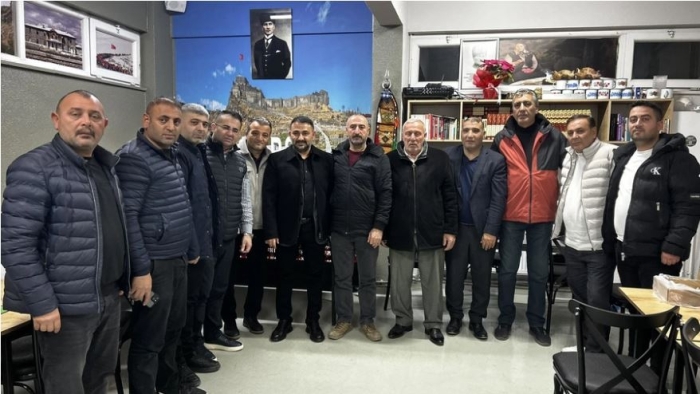 KARSLILARDAN AHMET TAŞCI’YA TAM DESTEK